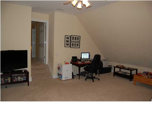 9668 Ashton View Dr, Chattanooga, TN 37421