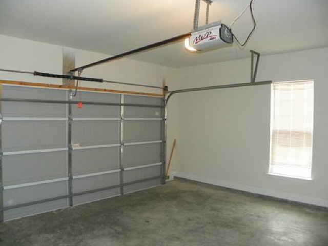 162 Brickhill Cir, Savannah, GA 31407