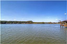 15729 Lakeway Dr, Willis, TX 77318