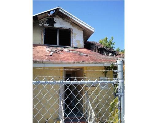 220 8 AV, Brickell, Florida Homes & Land - Real Estate