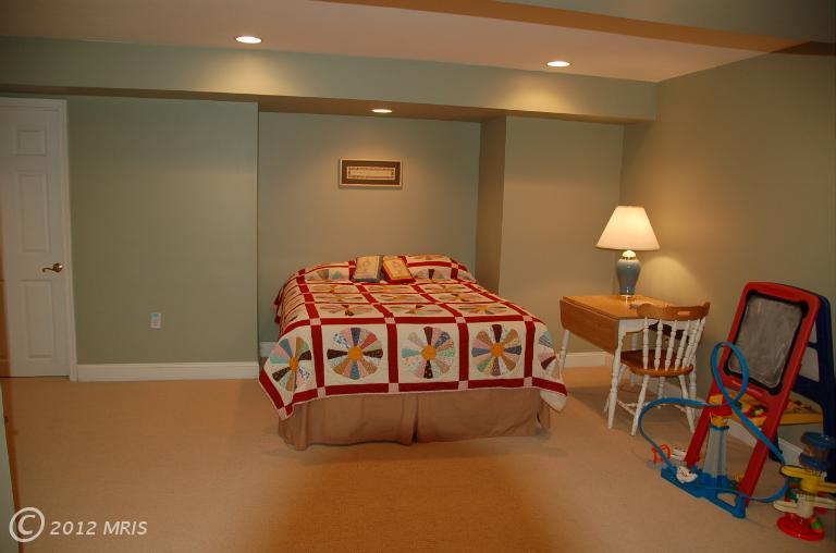 3160 Kenni Lane, Dunkirk, MD 20754