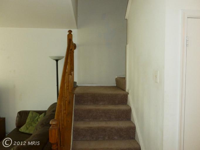 14362 Gringsby Court, Centreville, VA 20120