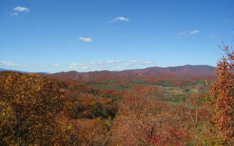 910 Mountain High Drive, Mineral Bluff, GA 30559