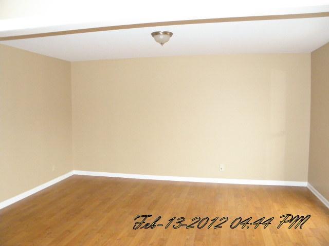 7944 Driftwood Dr, Florence, KY 41042