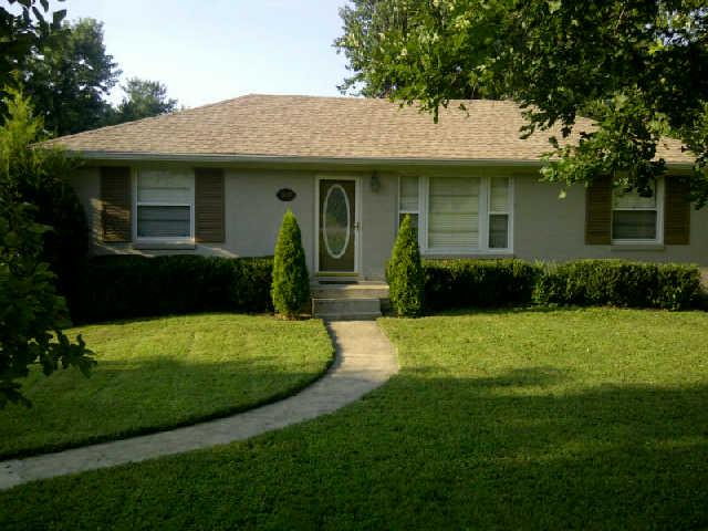 2428 Cabin Hill Rd, Donelson, Tennessee Homes & Land - Real Estate