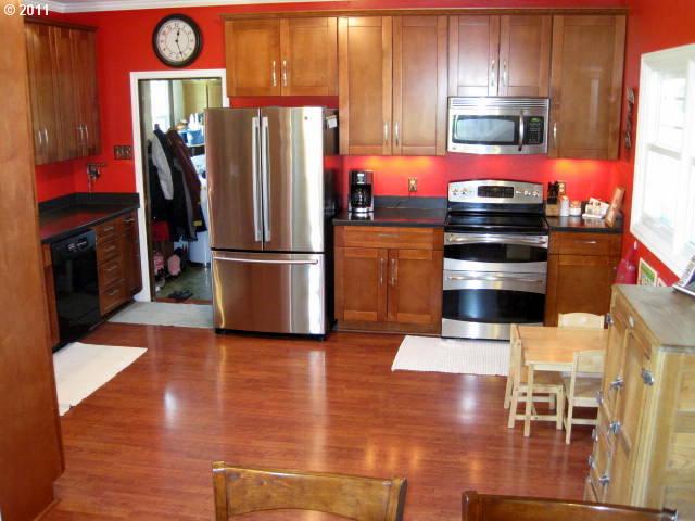 11592 S Mulino Rd, Canby, OR 97013