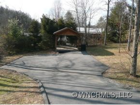 16 Buckshot Ridge Drive, Asheville, NC 28804